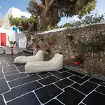 Spitarona Town House - Largest In The Center Villa *