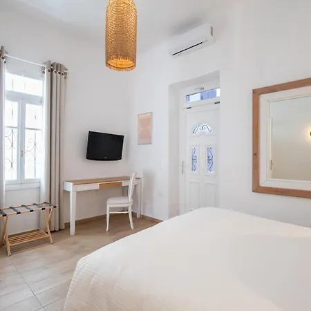 Вилла Spitarona Town House - Largest In The Center Mykonos Town