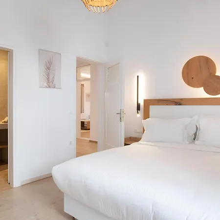 Spitarona Town House - Largest In The Center Vila
