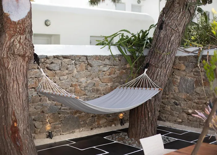 Spitarona Town House - Largest In The Center Villa